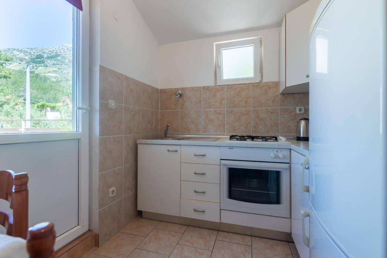 Apartments With A Parking Space Ivan Dolac, Hvar - 15784 Exterior foto